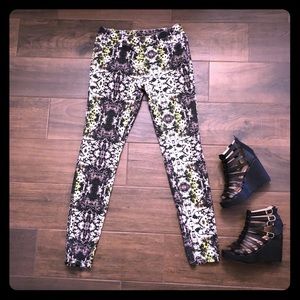 🔥SALE🔥 Vera Wang Skinny Jeans Sz 7 (Juniors)